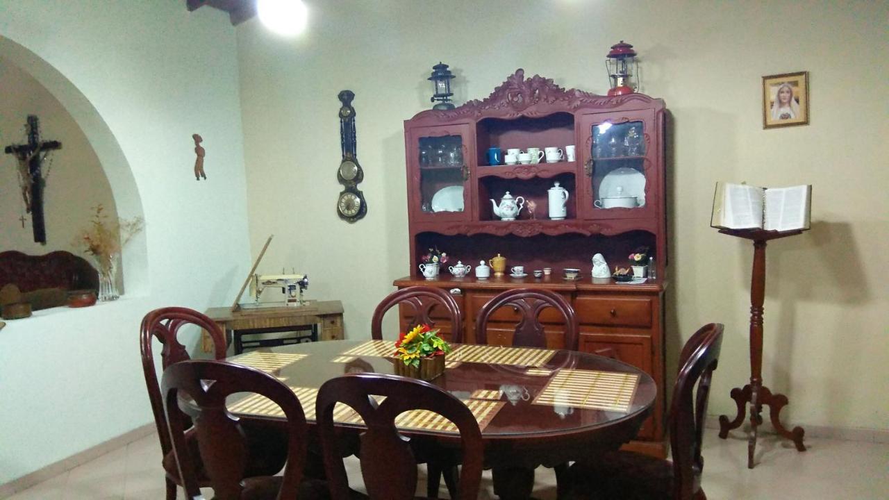 Casa Luna -Estrategica Ubicacion- Medellín Eksteriør bilde
